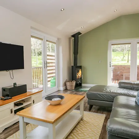 Cartmel Lodge *