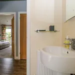 펜션 Cartmel Lodge 카트멜