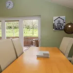 펜션 Cartmel Lodge