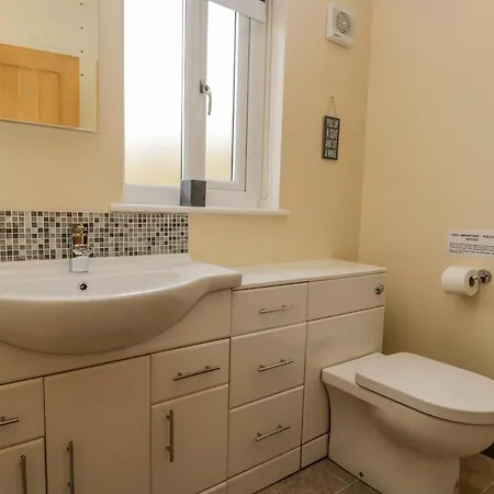 Cartmel Lodge * Картмел