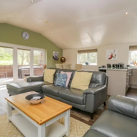 Cartmel Lodge Holiday home